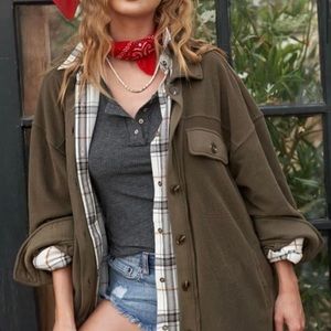 Women’s shacket